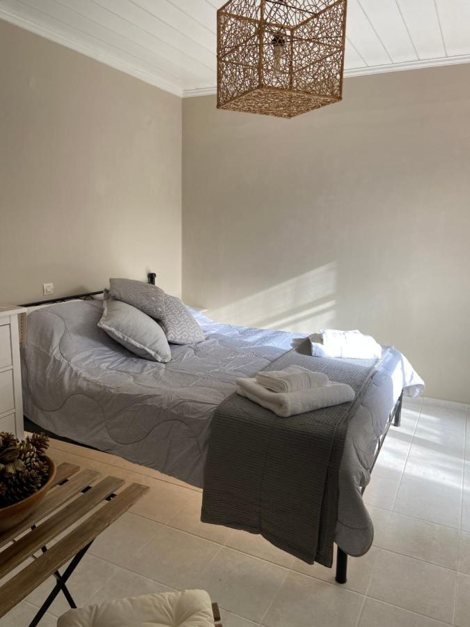 Apartamento Pepper Tree Aegina Exterior foto